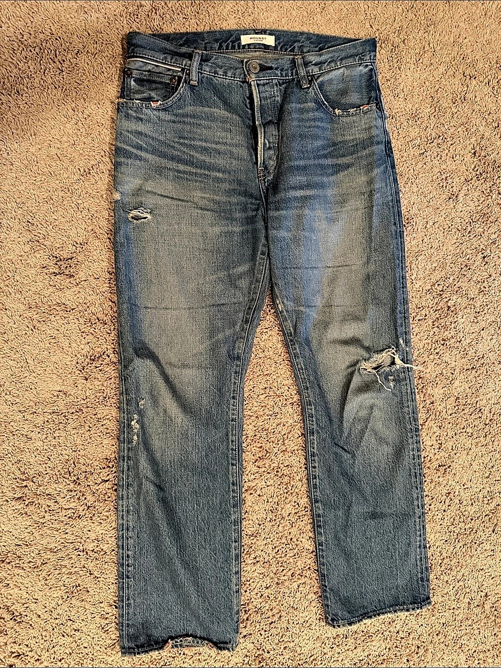 Moussy Vintage Distressed Straight Leg Jeans in Blue Size 29